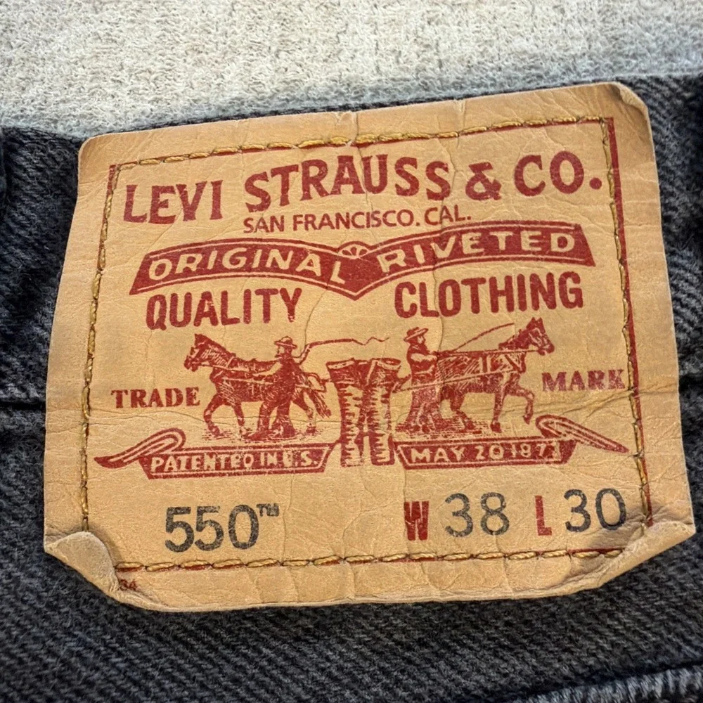 Levis 550 Jeans Mens‎ 38x30 Black Relaxed Fit Denim Distressed Modern Black wing